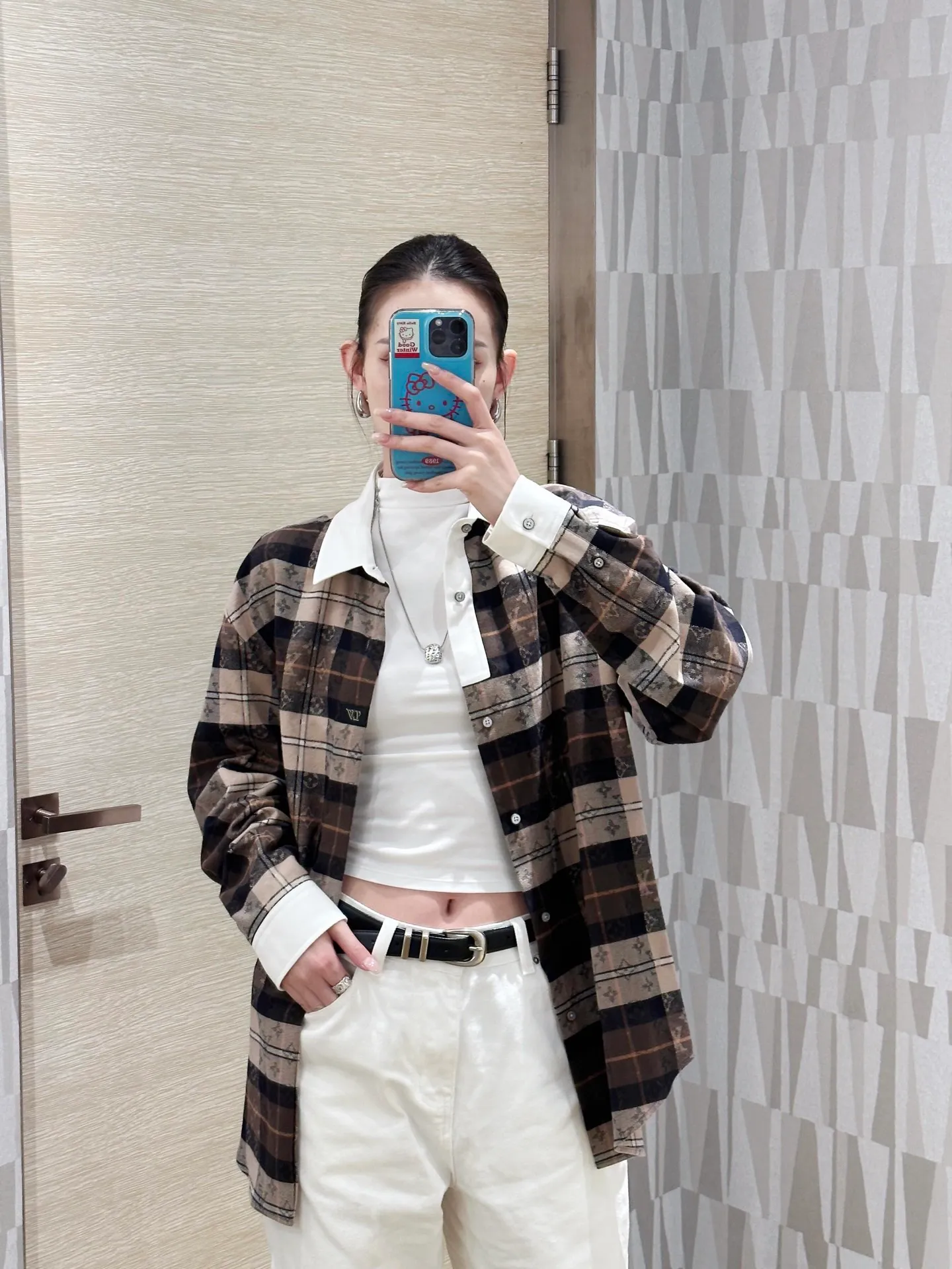 Louis Vuitton/Louis Vuitton plaid old flower jacquard white collar shirt